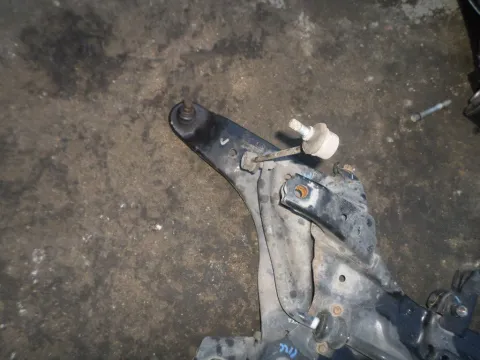 Ψαλίδι Εμπρός Αριστερό για HYUNDAI i10 (2008 - 2011)