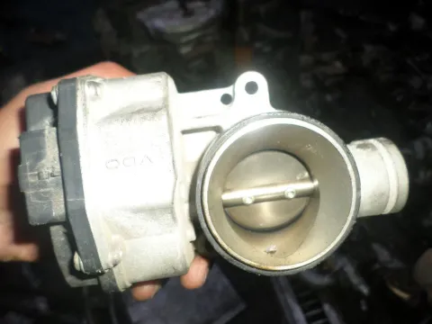 Σώμα Πεταλούδας 9640796280 για CITROEN C3 (2002 - 2006) (FC) Σώμα Πεταλούδας 9640796280 για CITROEN C3 (2002 - 2006) (FC)