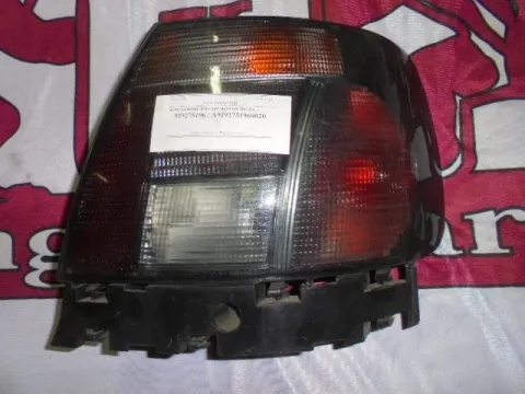 Φανάρι Πίσω Δεξί Φιμέ για AUDI A4 (1995 - 1998) (8D) Sedan - 4dr Φανάρι Πίσω Δεξί Φιμέ για AUDI A4 (1995 - 1998) (8D) Sedan - 4dr