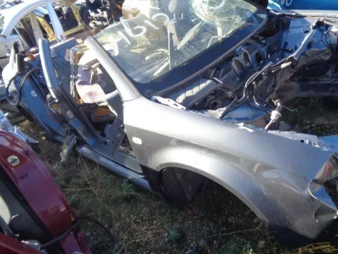 Τροπέτο Πίσω Χωρίς Άξονα Με Θόλουs Και Σασί για AUDI A4 (2001 - 2005) (8H) (8E) Sedan - 4dr *ΔΒ* -  Τροπέτο Πίσω Χωρίς Άξονα Με Θόλουs Και Σασί για AUDI A4 (2001 - 2005) (8H) (8E) Sedan - 4dr *ΔΒ* -