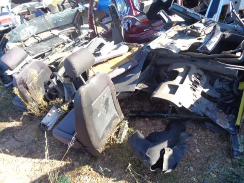 Τροπέτο Πίσω Χωρίς Άξονα Με Θόλουs Και Σασί για AUDI A4 (2001 - 2005) (8H) (8E) Sedan - 4dr *ΔΒ* -  Τροπέτο Πίσω Χωρίς Άξονα Με Θόλουs Και Σασί για AUDI A4 (2001 - 2005) (8H) (8E) Sedan - 4dr *ΔΒ* -