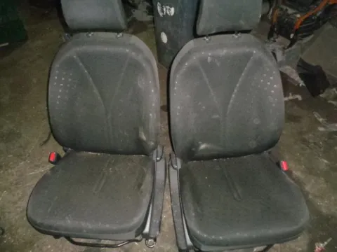 Καθίσματα Εμπρόs Χωρίs Αερόσακο για TOYOTA YARIS (2006 - 2009) (KL9) *Α* Καθίσματα Εμπρόs Χωρίs Αερόσακο για TOYOTA YARIS (2006 - 2009) (KL9) *Α*