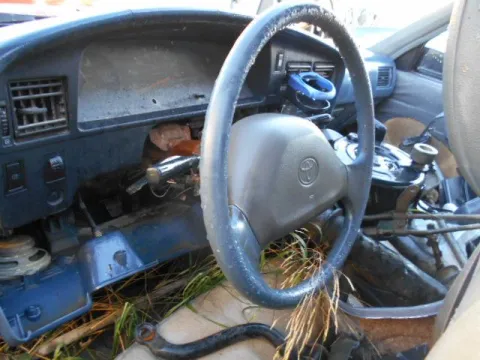 Τροπέτο Εμπρός Δεν Με Μηχανή Και Σασμάν για VW TARO (1989 - 1994) *ΔΒ* -  Τροπέτο Εμπρός Δεν Με Μηχανή Και Σασμάν για VW TARO (1989 - 1994) *ΔΒ* -