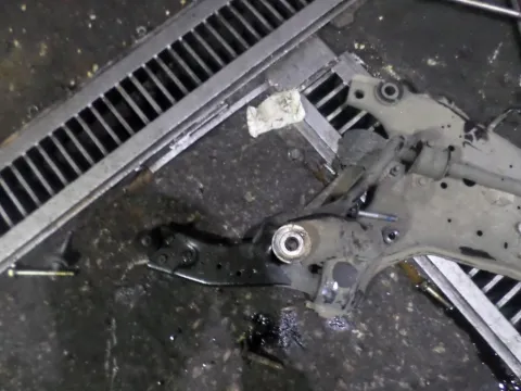 Ψαλίδι Εμπρός Δεξί για FORD FOCUS (2004 - 2008) Mk2a (DA3 - C307) 1600 (HXDA)(HXDB) Petrol 115 Ti-VCT Ψαλίδι Εμπρός Δεξί για FORD FOCUS (2004 - 2008) Mk2a (DA3 - C307) 1600 (HXDA)(HXDB) Petrol 115 Ti-VCT