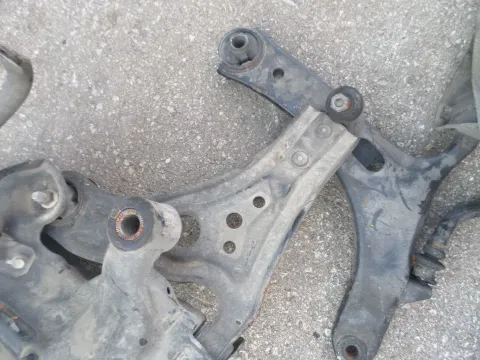 Ψαλίδι Εμπρός Αριστερό για CHEVROLET - DAEWOO AVEO (2005 - 2008) (T200) Ψαλίδι Εμπρός Αριστερό για CHEVROLET - DAEWOO AVEO (2005 - 2008) (T200)