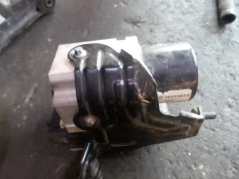 Μονάδα ABS 12773673 για SAAB 9-3 (2002 - 2005) (YS3F) Μονάδα ABS 12773673 για SAAB 9-3 (2002 - 2005) (YS3F)