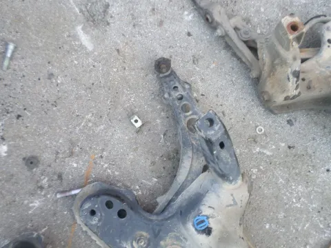Ψαλίδι Εμπρός Αριστερό για FIAT PUNTO (1999 - 2003) (188) Ψαλίδι Εμπρός Αριστερό για FIAT PUNTO (1999 - 2003) (188)