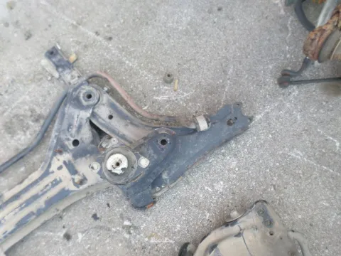 Ψαλίδι Εμπρός Αριστερό για SEAT IBIZA (1990 - 1992) (021A)