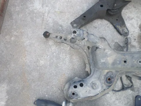 Ψαλίδι Εμπρός Αριστερό για FIAT PUNTO (1999 - 2003) (188) Ψαλίδι Εμπρός Αριστερό για FIAT PUNTO (1999 - 2003) (188)
