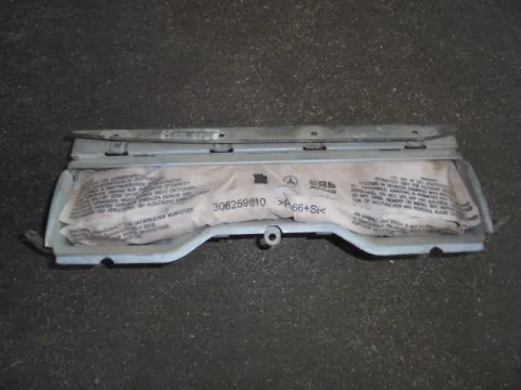 Αερόσακος Ποδιών Αριστερός για MERCEDES C - CLASS (2007 - 2011) (W204) Αερόσακος Ποδιών Αριστερός για MERCEDES C - CLASS (2007 - 2011) (W204)