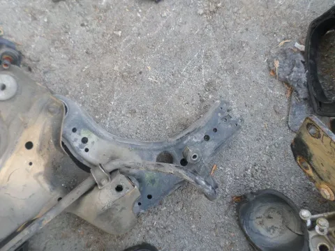 Ψαλίδι Εμπρός Αριστερό για VW GOLF (1998 - 2004) Mk4 (1J1)