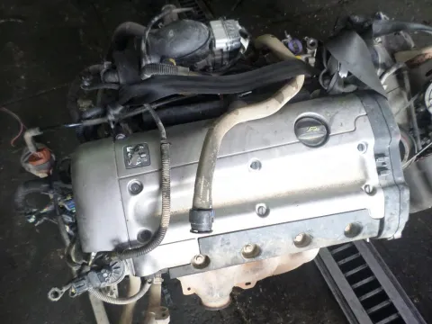 Κινητήρας Κορμός - Καπάκι (6FZ) για PEUGEOT 407 (2004 - 2008) (6D_) 1800 (6FZ) Petrol 116 16V Κινητήρας Κορμός - Καπάκι (6FZ) για PEUGEOT 407 (2004 - 2008) (6D_) 1800 (6FZ) Petrol 116 16V