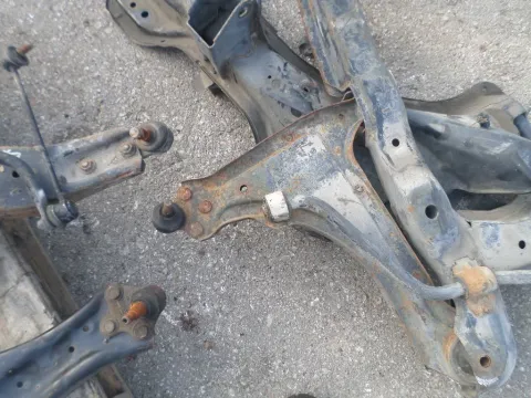 Ψαλίδι Εμπρός Αριστερό για OPEL ASTRA (1991 - 1994) F Ψαλίδι Εμπρός Αριστερό για OPEL ASTRA (1991 - 1994) F