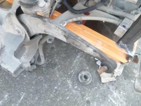 Ψαλίδι Εμπρός Δεξί για PEUGEOT 206 (2000 - 2008) CC Ψαλίδι Εμπρός Δεξί για PEUGEOT 206 (2000 - 2008) CC