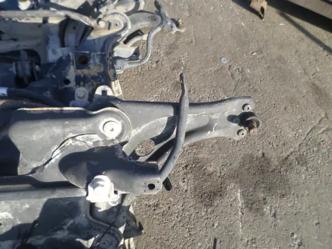 Ψαλίδι Εμπρός Δεξί για CITROEN C2 (2003 - 2008) (JM) Ψαλίδι Εμπρός Δεξί για CITROEN C2 (2003 - 2008) (JM)