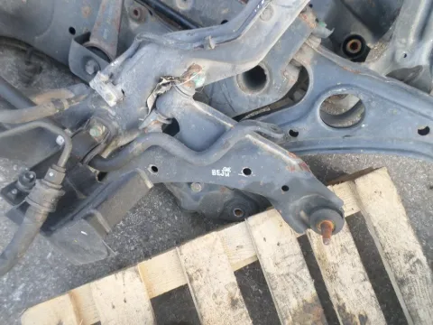 Ψαλίδι Εμπρός Δεξί για HYUNDAI SANTA FE (2000 - 2004) (SM) Ψαλίδι Εμπρός Δεξί για HYUNDAI SANTA FE (2000 - 2004) (SM)