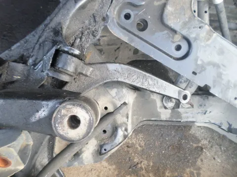 Ψαλίδι Εμπρός Δεξί για PEUGEOT 406 (1996 - 1999) (8B) Ψαλίδι Εμπρός Δεξί για PEUGEOT 406 (1996 - 1999) (8B)