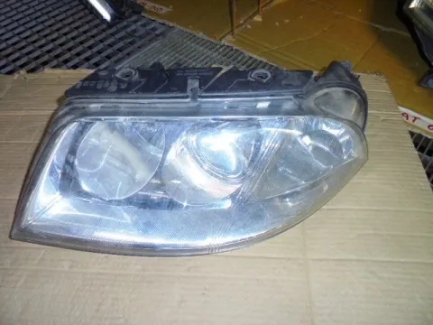 Φανάρι Εμπρός Αριστερό για VW PASSAT (2000 - 2005) (3B3) Φανάρι Εμπρός Αριστερό για VW PASSAT (2000 - 2005) (3B3)