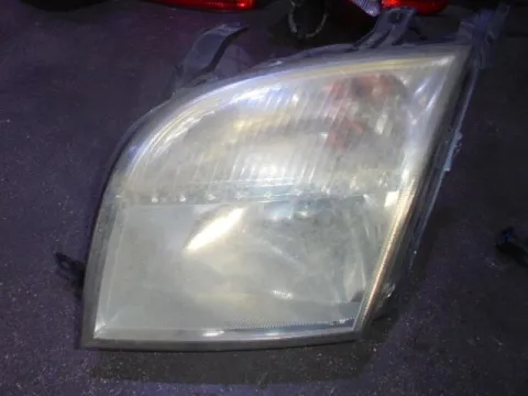 Φανάρι Εμπρός Αριστερό για FORD FUSION (2002 - 2005) (JU) Φανάρι Εμπρός Αριστερό για FORD FUSION (2002 - 2005) (JU)