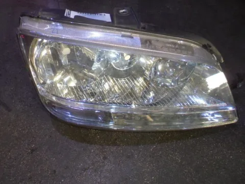 Φανάρι Εμπρός Δεξί Άσπρο Φλαs για FIAT IDEA (2004 - 2007) Φανάρι Εμπρός Δεξί Άσπρο Φλαs για FIAT IDEA (2004 - 2007)