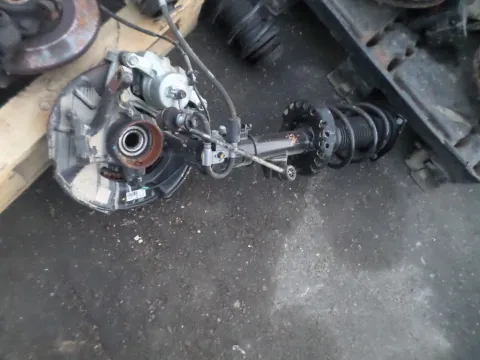 Άκρο Πλήρες Εμπρός Αριστερό Με ABS για HYUNDAI VELOSTER (2011 - ) 1.6 L Gamma G4FD GDI I4 Άκρο Πλήρες Εμπρός Αριστερό Με ABS για HYUNDAI VELOSTER (2011 - ) 1.6 L Gamma G4FD GDI I4