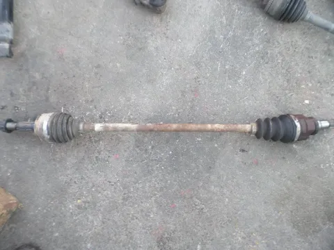 Ημιαξόνιο Εμπρός Δεξί για TOYOTA AYGO (2009 - 2012) (B10)