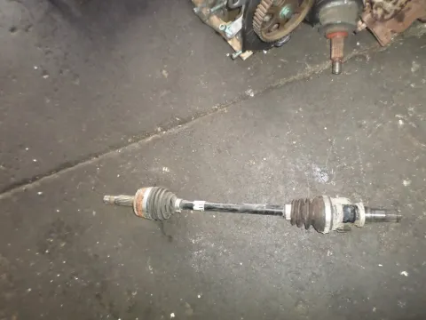 Ημιαξόνιο Εμπρός Αριστερό για TOYOTA AYGO (2005 - 2009) (B10) Ημιαξόνιο Εμπρός Αριστερό για TOYOTA AYGO (2005 - 2009) (B10)