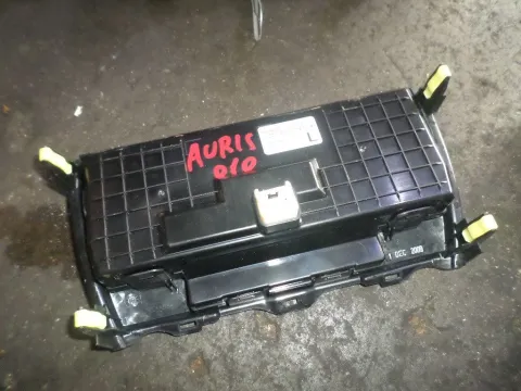 Χειριστήρια Καλοριφέρ για TOYOTA AURIS (2009 - 2013) -  Χειριστήρια Καλοριφέρ για TOYOTA AURIS (2009 - 2013) -
