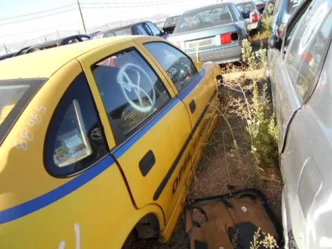 Τροπέτο Αμάξι κομπλέ Με Μηχανή Και Σασμάν (Έχει Σπασμένο Κάρτερ) X 20 DTH για OPEL VECTRA (1999 - 2002) B Sedan - 4dr 2000 (X 20 DTH) Diesel 101 *ΔΒ* -  Τροπέτο Αμάξι κομπλέ Με Μηχανή Και Σασμάν (Έχει Σπασμένο Κάρτερ) X 20 DTH για OPEL VECTRA (1999 - 2002) B Sedan - 4dr 2000 (X 20 DTH) Diesel 101 *ΔΒ* -
