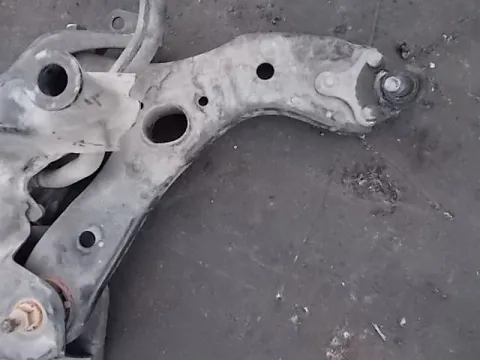Ψαλίδι Εμπρός Δεξί για TOYOTA AURIS (2007 - 2009) E150 , (2009 - 2013) Ψαλίδι Εμπρός Δεξί για TOYOTA AURIS (2007 - 2009) E150 , (2009 - 2013)