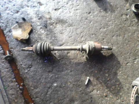 Ημιαξόνιο Εμπρός Αριστερό Με ABS για FORD MONDEO (1996 - 2000) Mk2 1600 (L1L)(L1N)(L1Q) Petrol 95 16V Ημιαξόνιο Εμπρός Αριστερό Με ABS για FORD MONDEO (1996 - 2000) Mk2 1600 (L1L)(L1N)(L1Q) Petrol 95 16V