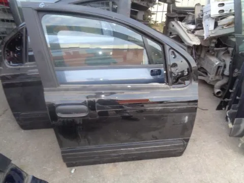 Πόρτα Εμπρός Δεξιά για FIAT PANDA (2012 - ) ( ) Hatchback - 5dr 4x4 *Γ* Πόρτα Εμπρός Δεξιά για FIAT PANDA (2012 - ) ( ) Hatchback - 5dr 4x4 *Γ*