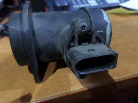 Μετρητής Μάζας Αέρος (MAF - LUFT - AIR FLOW) 0261002216 για AUDI A4 (1999 - 2001) (8D)  "ΤΕΛΑΡΟ 3"(πισω τοιχο) Μετρητής Μάζας Αέρος (MAF - LUFT - AIR FLOW) 0261002216 για AUDI A4 (1999 - 2001) (8D)  "ΤΕΛΑΡΟ 3"(πισω τοιχο)