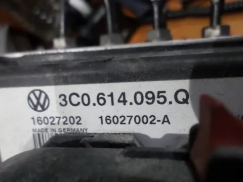 Μονάδα ABS 3C0614095Q για VW PASSAT (2005 - 2011) (3C2) -  Μονάδα ABS 3C0614095Q για VW PASSAT (2005 - 2011) (3C2) -