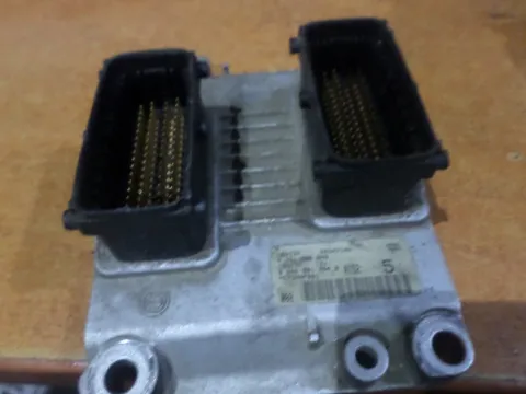 Εγκέφαλος Κινητήρα 0261206980 για FIAT PUNTO (1999 - 2003) (188) ΤΕΛΑΡΟ 10 *244169* Εγκέφαλος Κινητήρα 0261206980 για FIAT PUNTO (1999 - 2003) (188) ΤΕΛΑΡΟ 10 *244169*