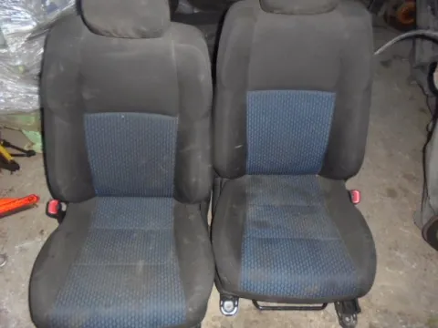 Καθίσματα Εμπρόs Με Αερόσακουs για TOYOTA AURIS (2013 - 2015) *Α* Καθίσματα Εμπρόs Με Αερόσακουs για TOYOTA AURIS (2013 - 2015) *Α*