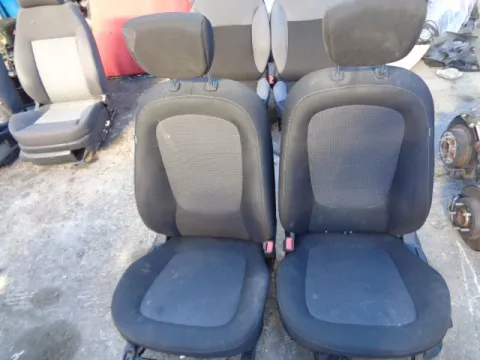 Καθίσματα Εμπρόs Mε Αερόσακο για HYUNDAI i20 (2012 - 2015) ( ) *Α* Καθίσματα Εμπρόs Mε Αερόσακο για HYUNDAI i20 (2012 - 2015) ( ) *Α*