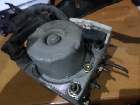 Μονάδα ABS 5603D1551 για MITSUBISHI LANCER (1997 - 2004) (CK) Μονάδα ABS 5603D1551 για MITSUBISHI LANCER (1997 - 2004) (CK)
