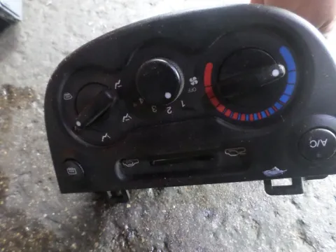 Χειριστήρια Καλοριφέρ για CHEVROLET - DAEWOO MATIZ (2005 - 2010) (M200) Χειριστήρια Καλοριφέρ για CHEVROLET - DAEWOO MATIZ (2005 - 2010) (M200)