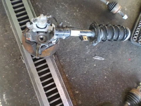 Άκρο Πλήρες Εμπρός Δεξί Με ABS για FIAT 500 (2015 - ) (X) Άκρο Πλήρες Εμπρός Δεξί Με ABS για FIAT 500 (2015 - ) (X)