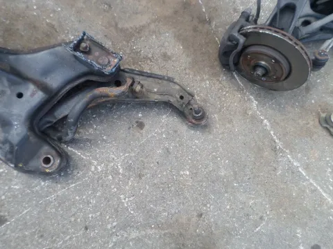 Ψαλίδι Εμπρός Δεξί για NISSAN SUNNY (1991 - 1995) (N14) Ψαλίδι Εμπρός Δεξί για NISSAN SUNNY (1991 - 1995) (N14)