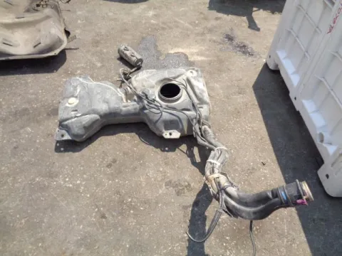 Δεξαμενή Καυσίμου (Ρεζερβουάρ) για SMART FORTWO (2004 - 2007) (450) *ΔΒ* Δεξαμενή Καυσίμου (Ρεζερβουάρ) για SMART FORTWO (2004 - 2007) (450) *ΔΒ*