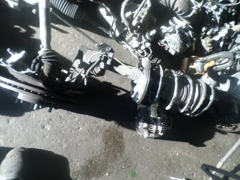 Άκρο Πλήρες Εμπρός Δεξί Με ABS για TOYOTA AURIS (2013 - 2015) Άκρο Πλήρες Εμπρός Δεξί Με ABS για TOYOTA AURIS (2013 - 2015)