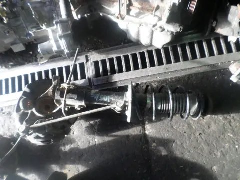 Άκρο Πλήρες Εμπρός Αριστερό Με ABS για TOYOTA YARIS (2006 - 2009) (KL9) Άκρο Πλήρες Εμπρός Αριστερό Με ABS για TOYOTA YARIS (2006 - 2009) (KL9)