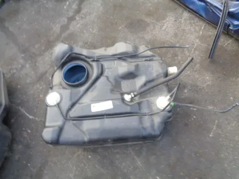 Δεξαμενή Καυσίμου (Ρεζερβουάρ) για FORD FOCUS (2004 - 2008) Mk2a (DA3 - C307) *ΔΒ* Δεξαμενή Καυσίμου (Ρεζερβουάρ) για FORD FOCUS (2004 - 2008) Mk2a (DA3 - C307) *ΔΒ*