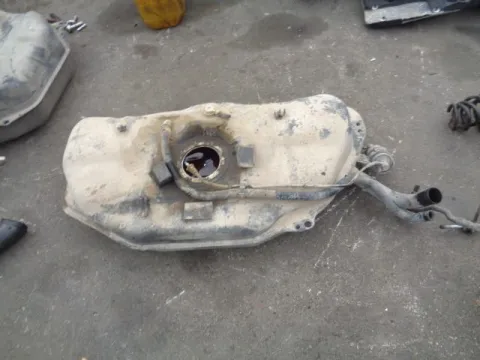 Δεξαμενή Καυσίμου (Ρεζερβουάρ) για FIAT PUNTO (1994 - 1999) (176) GT  *ΔΒ* Δεξαμενή Καυσίμου (Ρεζερβουάρ) για FIAT PUNTO (1994 - 1999) (176) GT  *ΔΒ*