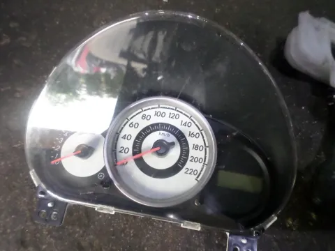 Κοντέρ για MAZDA 2 (2008 - 2011) (DE) Κοντέρ για MAZDA 2 (2008 - 2011) (DE)
