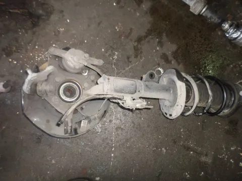Άκρο Πλήρες Εμπρός Δεξί Με ABS για TOYOTA COROLLA (2013 - 2016) Άκρο Πλήρες Εμπρός Δεξί Με ABS για TOYOTA COROLLA (2013 - 2016)