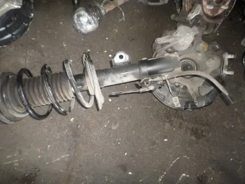 Άκρο Πλήρες Εμπρός Αριστερό Με ABS για TOYOTA COROLLA (2013 - 2016) Άκρο Πλήρες Εμπρός Αριστερό Με ABS για TOYOTA COROLLA (2013 - 2016)