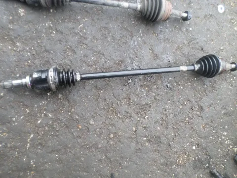 Ημιαξόνιο Εμπρός Δεξί για TOYOTA AYGO (2014 - )